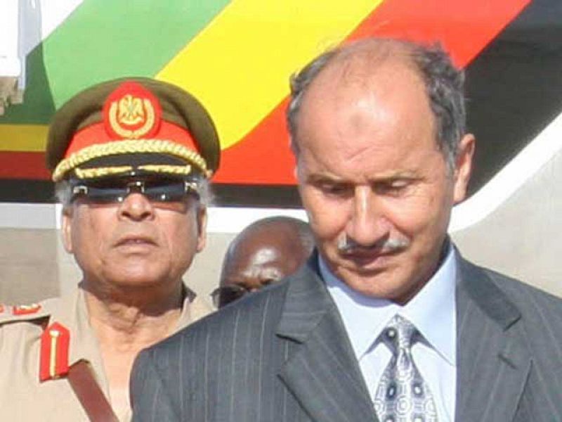 La oposición libia anuncia la creación de un Consejo Nacional transitorio