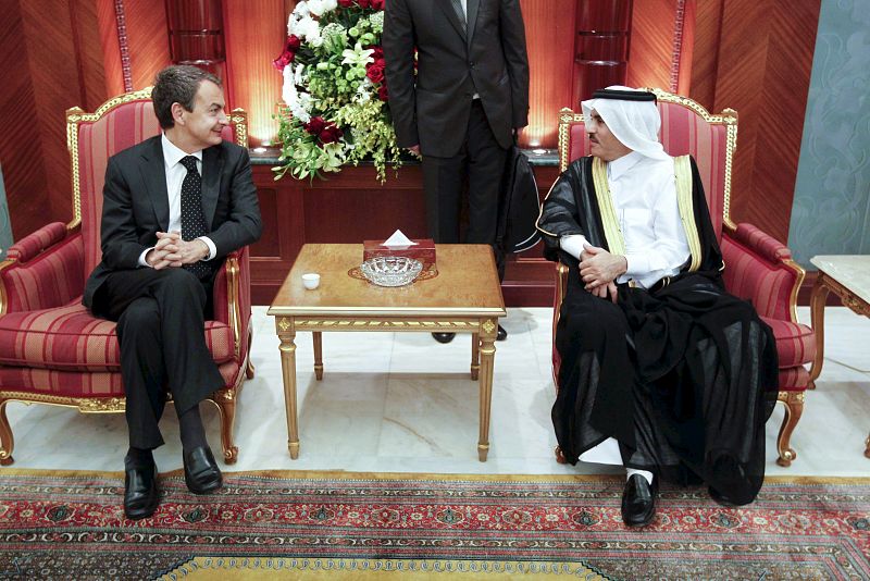 Zapatero regresa del convulso Oriente Medio sin hablar de derechos humanos en Catar ni Emiratos