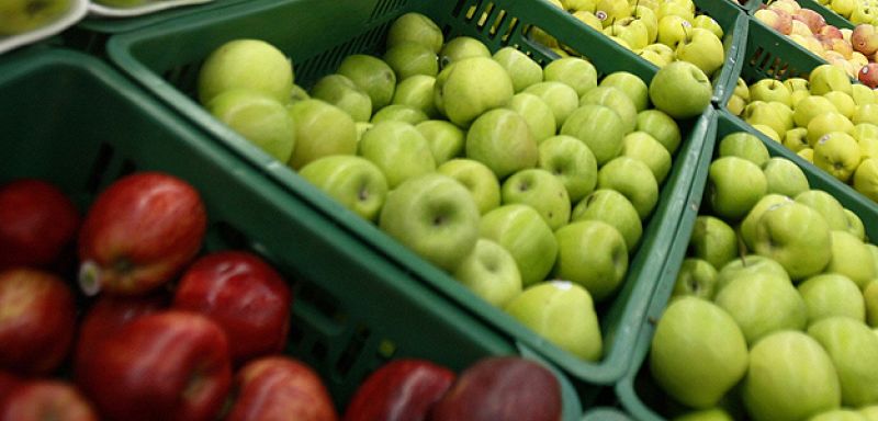 Los españoles no comen demasiado, pero abusan de la carne, los refrescos y la bollería