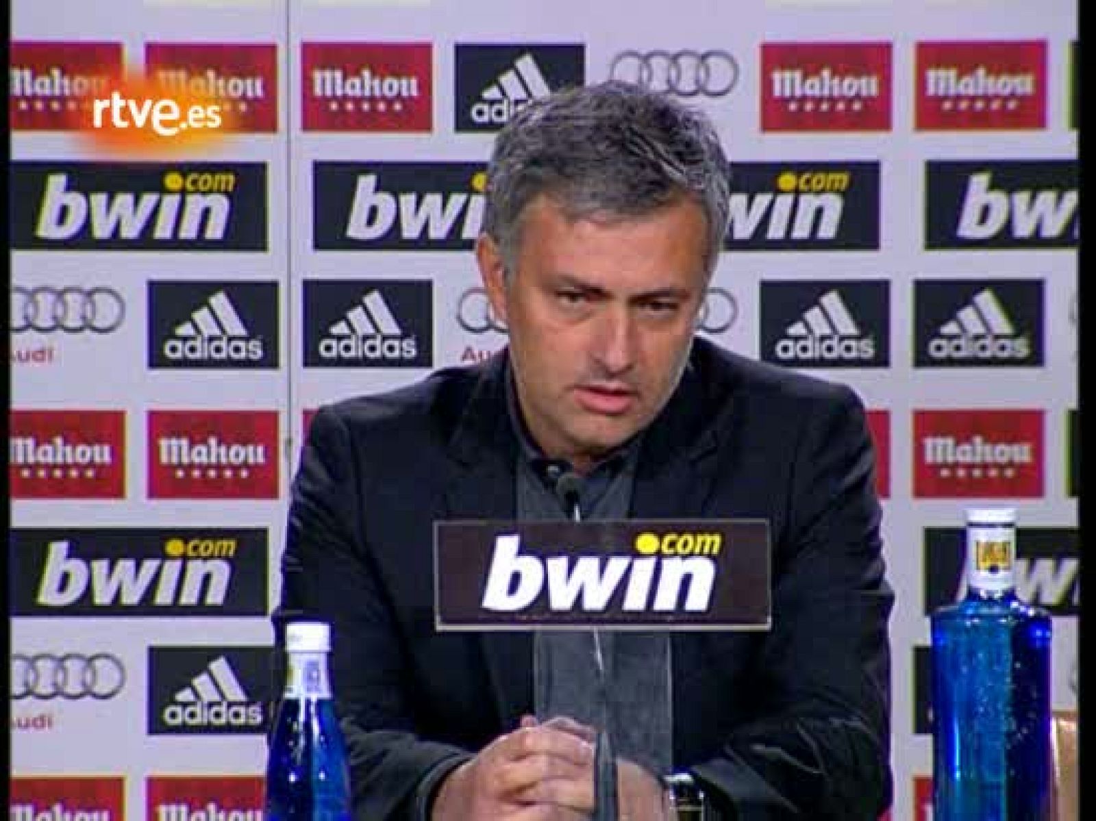 Mourinho: "Mi mundo es otro" | Ver