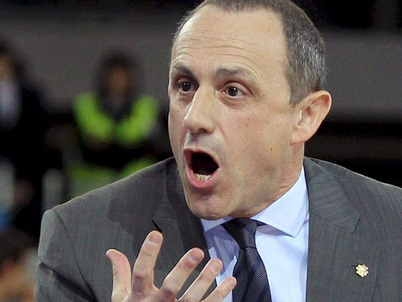 Ettore Messina dimite como entrenador del Madrid de balonceso