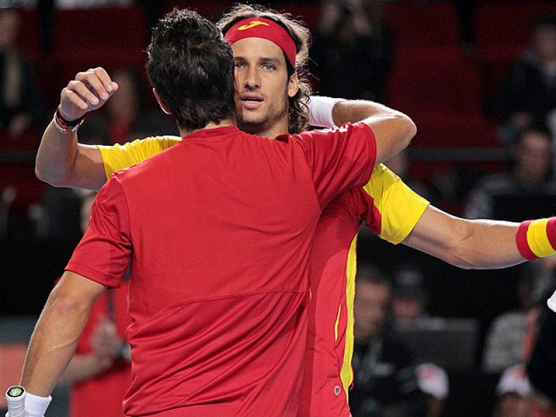 Verdasco y Feliciano ganan el doble y meten a España en cuartos