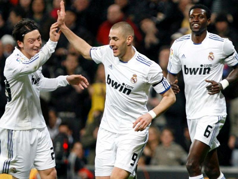Karim Benzema reclama un puesto de titular en el Real Madrid