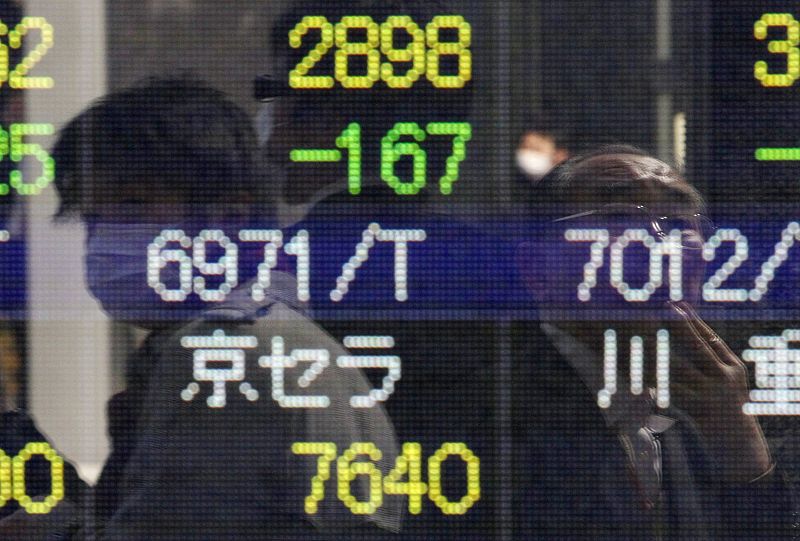Las Bolsas asiáticas suben tras el acuerdo del G-7 sobre el yen y el Nikkei avanza un 2,72%