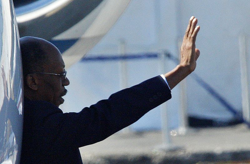 El expresidente Aristide pide en Haití poner fin al exilio y a los golpes de Estado