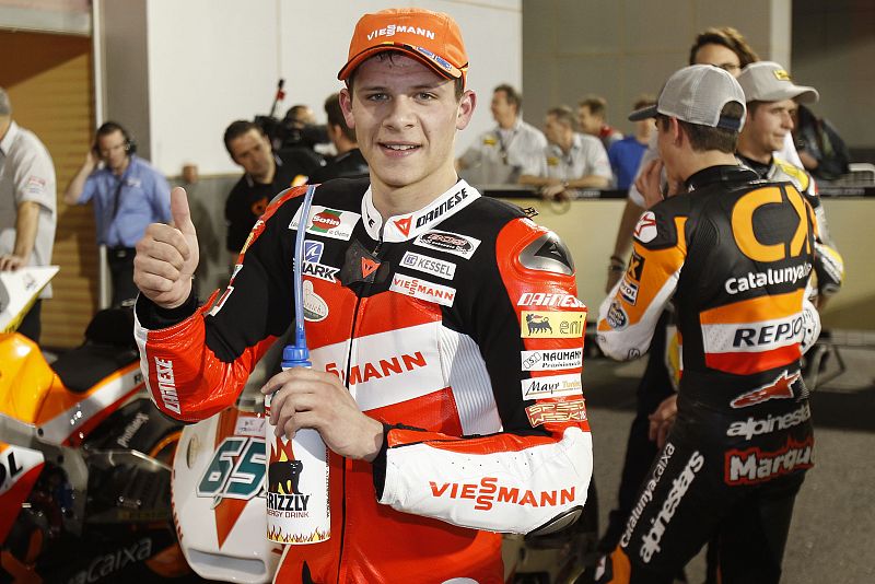 Stefan Bradl arrasa en Moto2