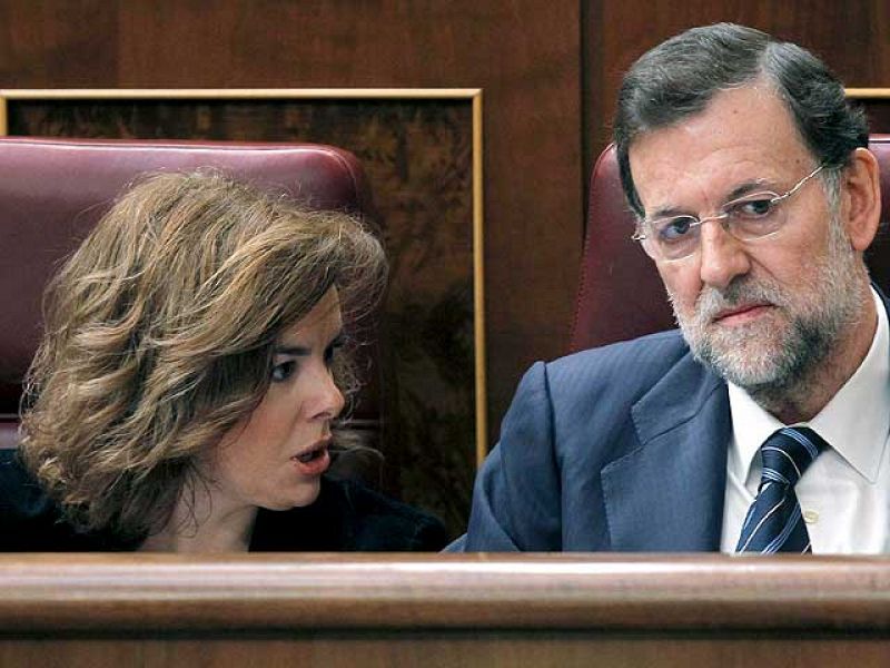 Rajoy apoya a Zapatero por intervenir en Libia pero augura una guerra civil al no echar a Gadafi
