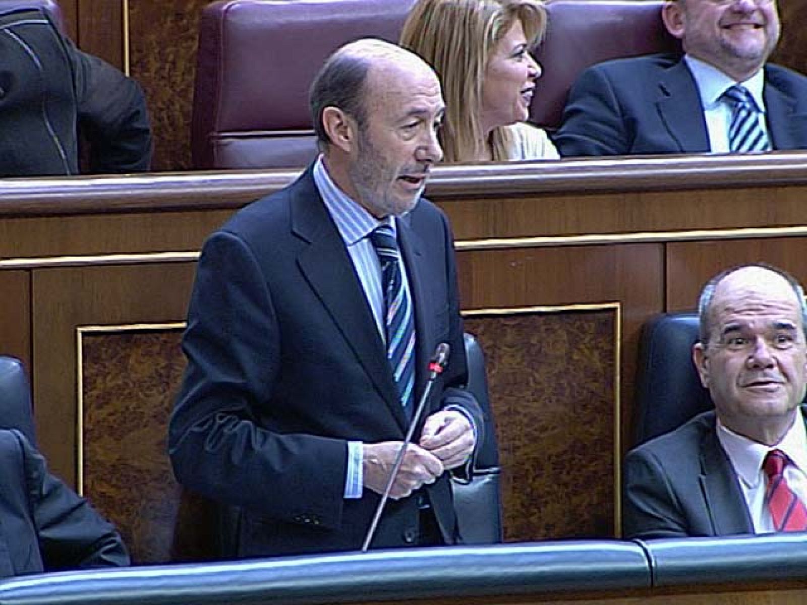 Rubalcaba parafrasea a Amaral para evitar el 'caso Faisán': "Usted sin mí no es nada"