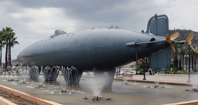 El nieto de Isaac Peral recupera su historia con el libro 'El submarino Peral, la gran conjura'