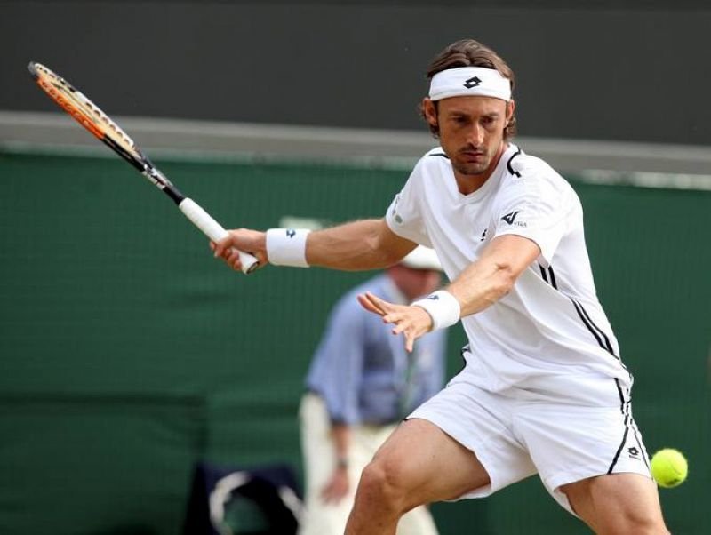 Juan Carlos Ferrero quiere regalar su raqueta