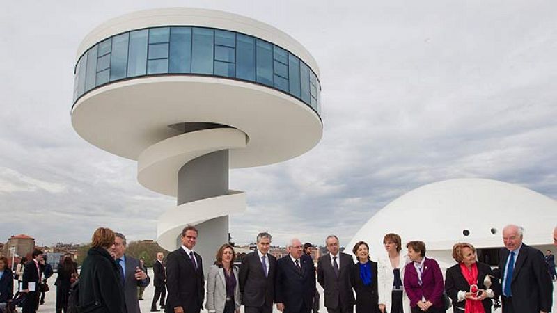 El centro cultural Niemeyer se abre al mundo como un lugar para el diálogo entre culturas