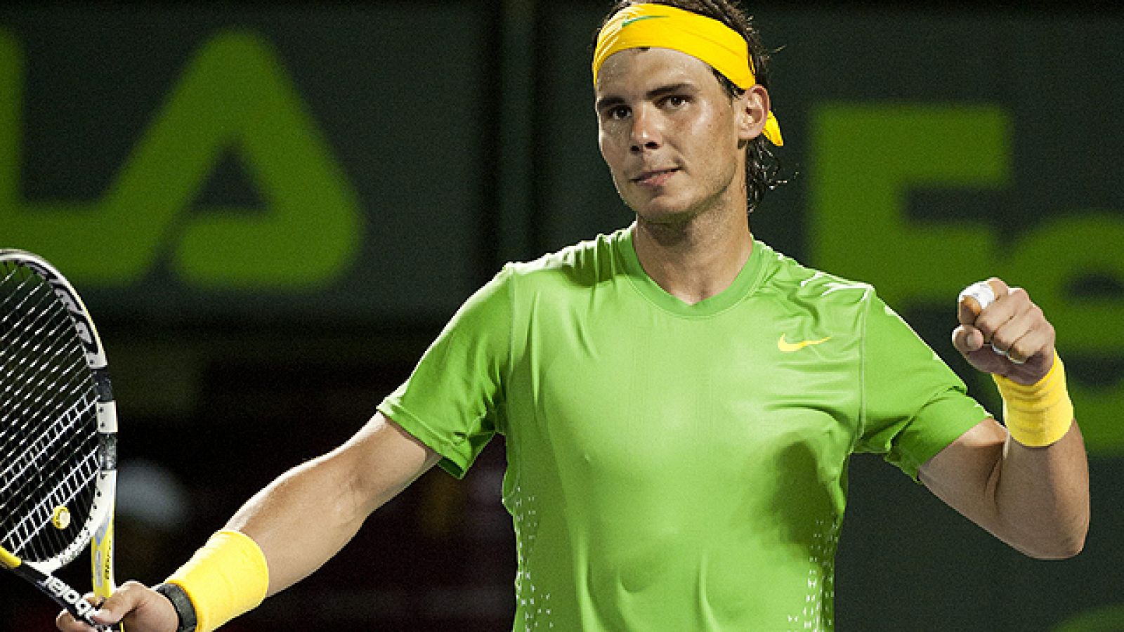 El tenista español Rafa Nadal ha comenzado su andadura en el Masters de Miami con un triunfo frente al japonés Nishikori por un doble 6-4.