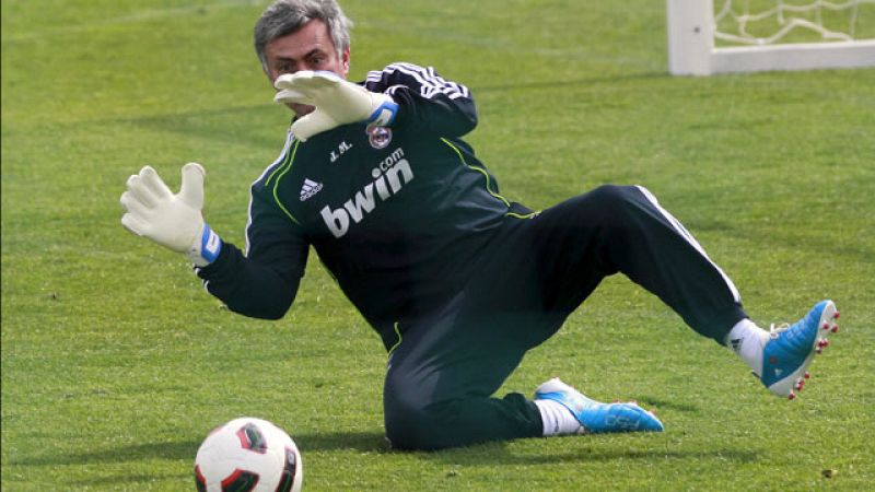 Mourinho: "Benzema se ha ganado el derecho a fallar"
