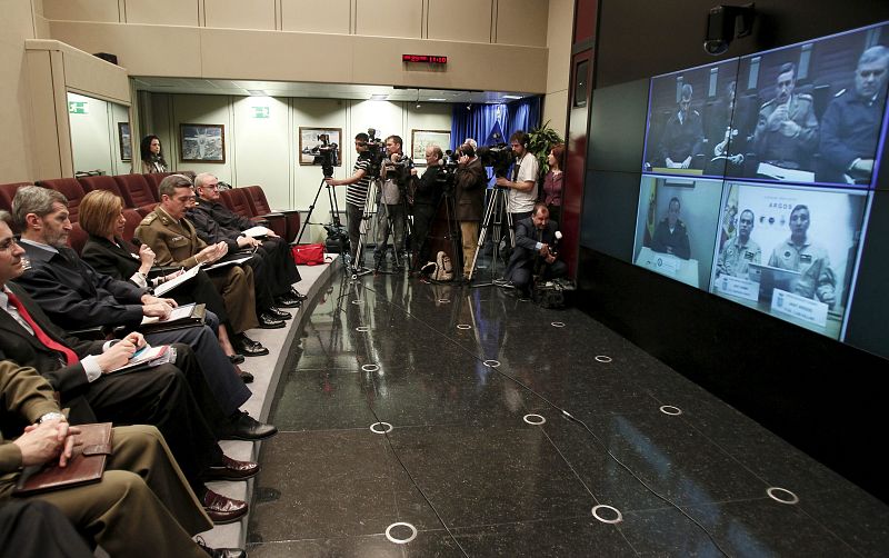 Chacón cree que la transferencia a la OTAN del mando en Libia "facilita" la misión