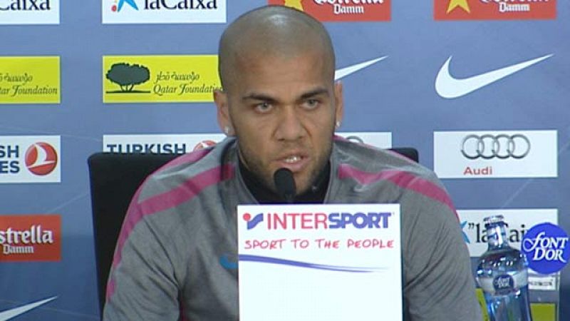 Alves: "Quiero llegar al Bernabéu con la diferencia que tenemos ahora"