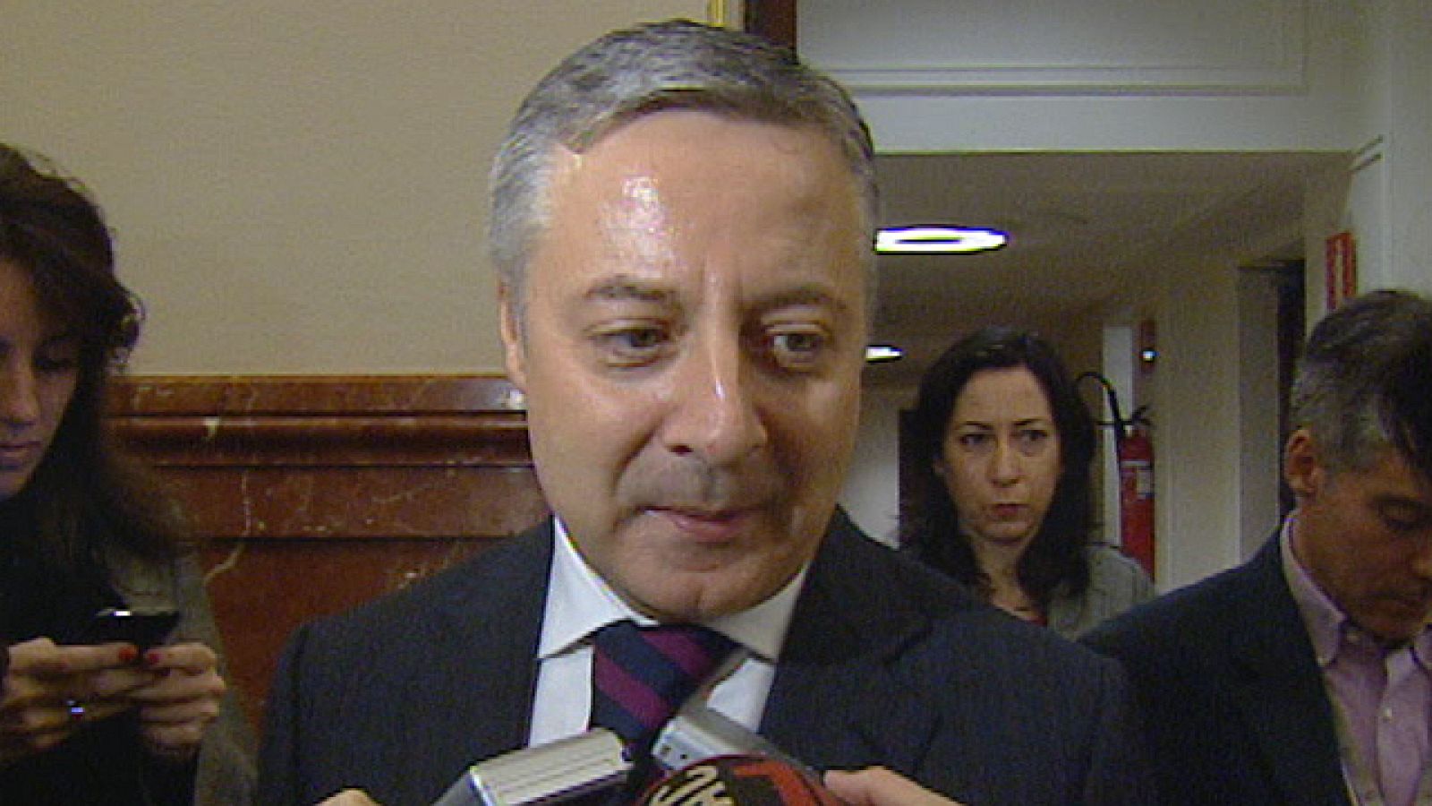 En los pasillos del Congreso se ha vuelto a hablar de las actas de ETA, y del pacto antiterrorista