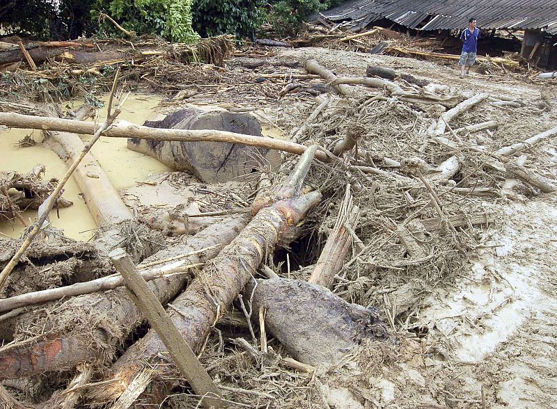 Las inundaciones en Tailandia dejan al menos 25 muertos y miles de evacuados