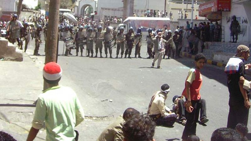 La represión se recrudece en Yemen y deja al menos 12 muertos en el sur del país