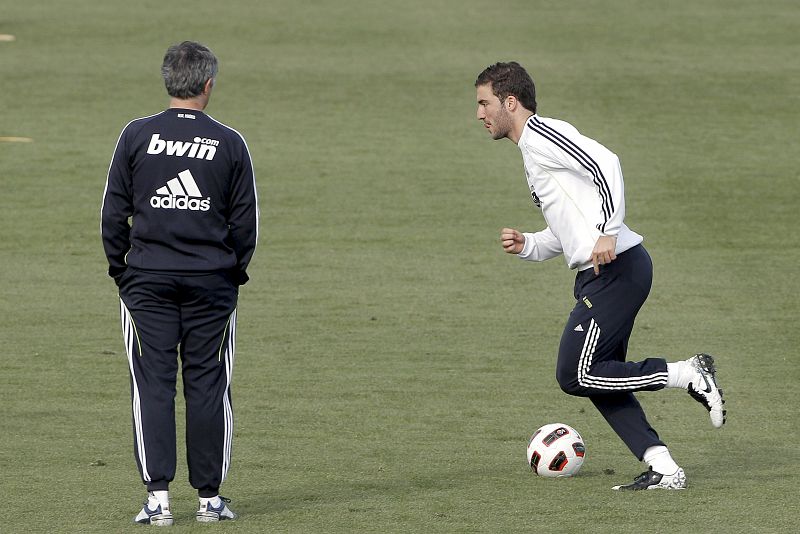 Higuaín: "Hay que ganar y defender el resultado en la vuelta"