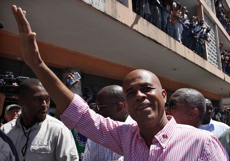 El cantante Michel Martelly es proclamado claro vencedor de las elecciones presidenciales de Haití