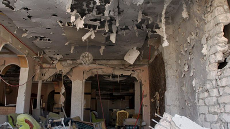 El jefe militar de los rebeldes: "La OTAN nos ha decepcionado y deja morir a los libios"