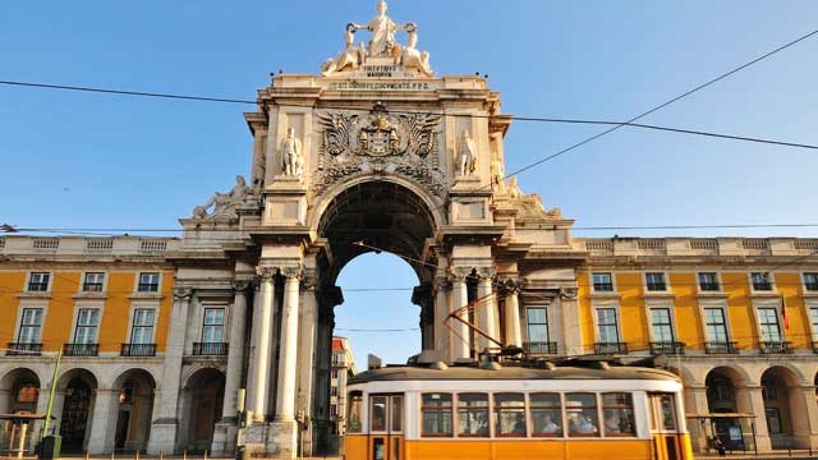 El rescate de Portugal rondará los 80.000 millones y estará listo a mitad de mayo | Ver