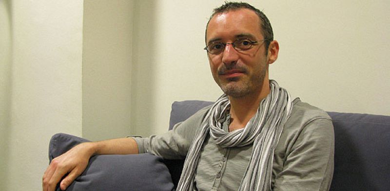 Arthur de Pins: "Mi vida sexual no es tan agitada como la de mis personajes"