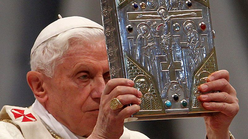 El Papa Benedicto XVI responderá a las preguntas de los fieles en televisión el Viernes Santo