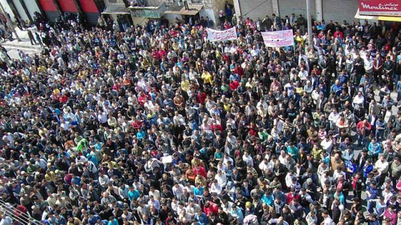 La violenta represión de las protestas en Siria termina con la vida de decenas de manifestantes