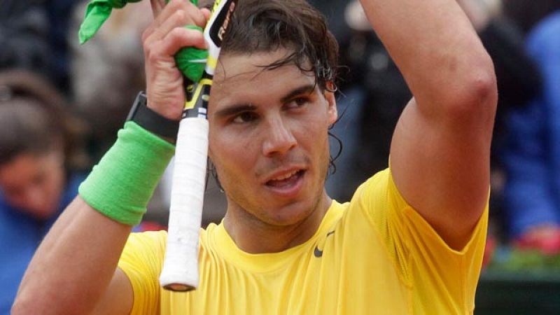 Nadal, a semifinales tras arrollar a Monfils