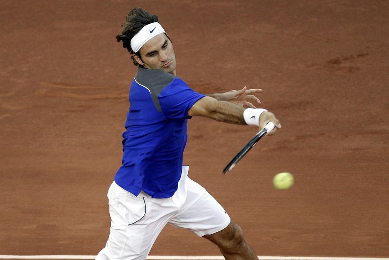Federer evita la épica de Feliciano