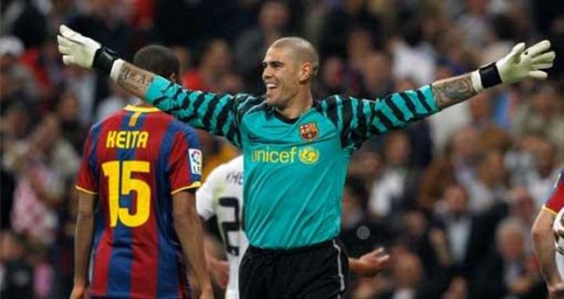 Valdés y la defensa, otro de los puntales de este Barça campeón