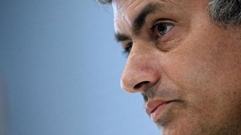 La UEFA sanciona a Mourinho con cinco partidos