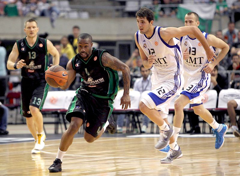 El Real Madrid no puede con el Montepaschi y se conforma con la cuarta plaza