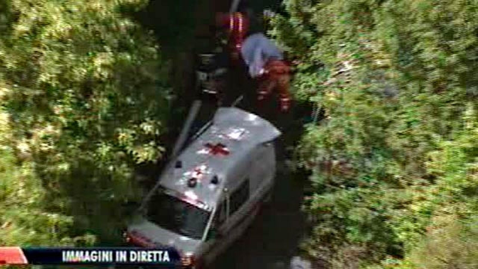 La caida mortal de Weylandt tiñe de luto el Giro | Ver