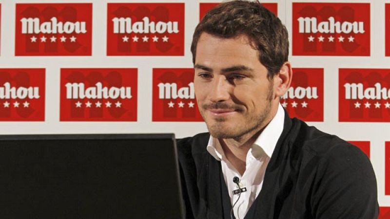 Casillas, al Barcelona: "Les felicito de mi parte y de la del Real Madrid"