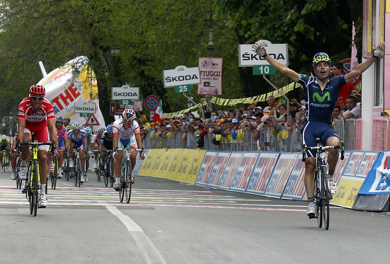 Fran Ventoso se desfonda para ganar la segunda etapa española en el Giro