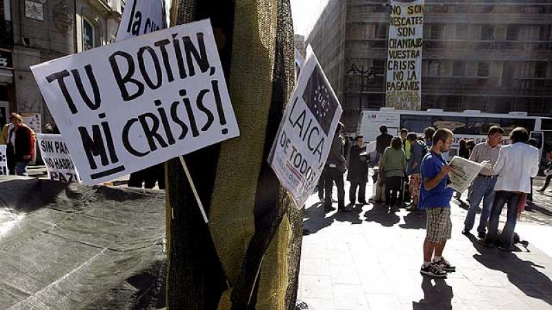 Acampada en Sol tras la manifestación del 15 de mayo contra la situación político-social