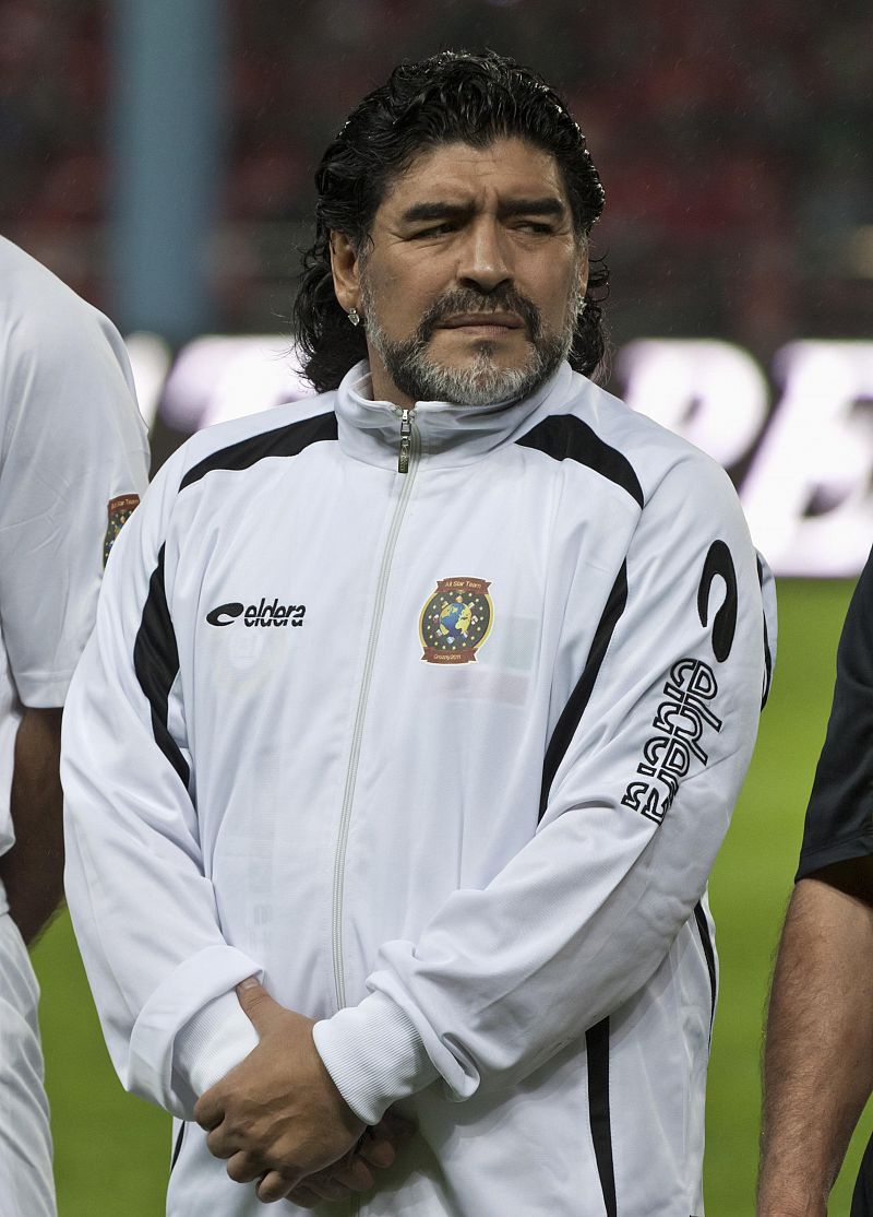 Maradona entrenará al Wasl, un club de Dubai