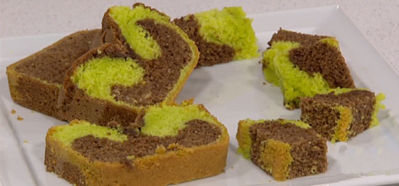 Pastel de chocolate y té verde y minipizzas de patata (16/05/11)