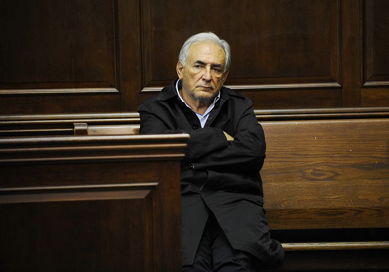 Strauss-Kahn, solo ante el gran jurado