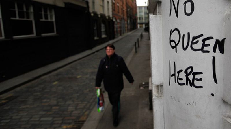 Máxima seguridad en la histórica visita a Irlanda de Isabel II de Inglaterra