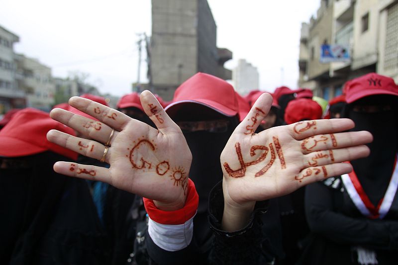 La oposición y el presidente de Yemen aceptan el acuerdo del Golfo para la cesión del poder