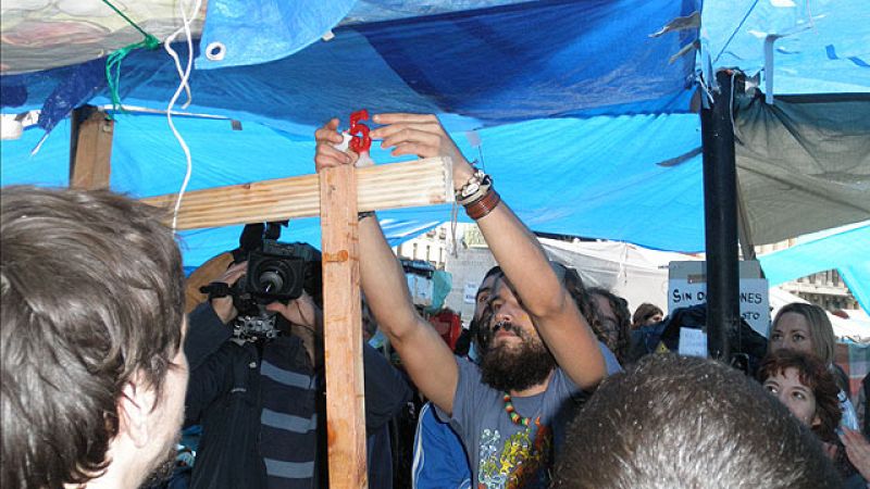 "Los políticos se equivocan si piensan que la acampada en Sol va a ser cosa de cuatro días"