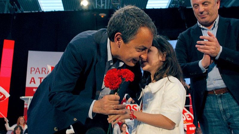 Zapatero afirma que el resultado de su política "llegará" y que Rajoy perderá su "oportunidad"