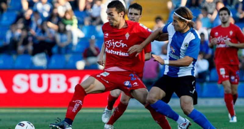 El Hércules se despide de Primera entre las protestas del público