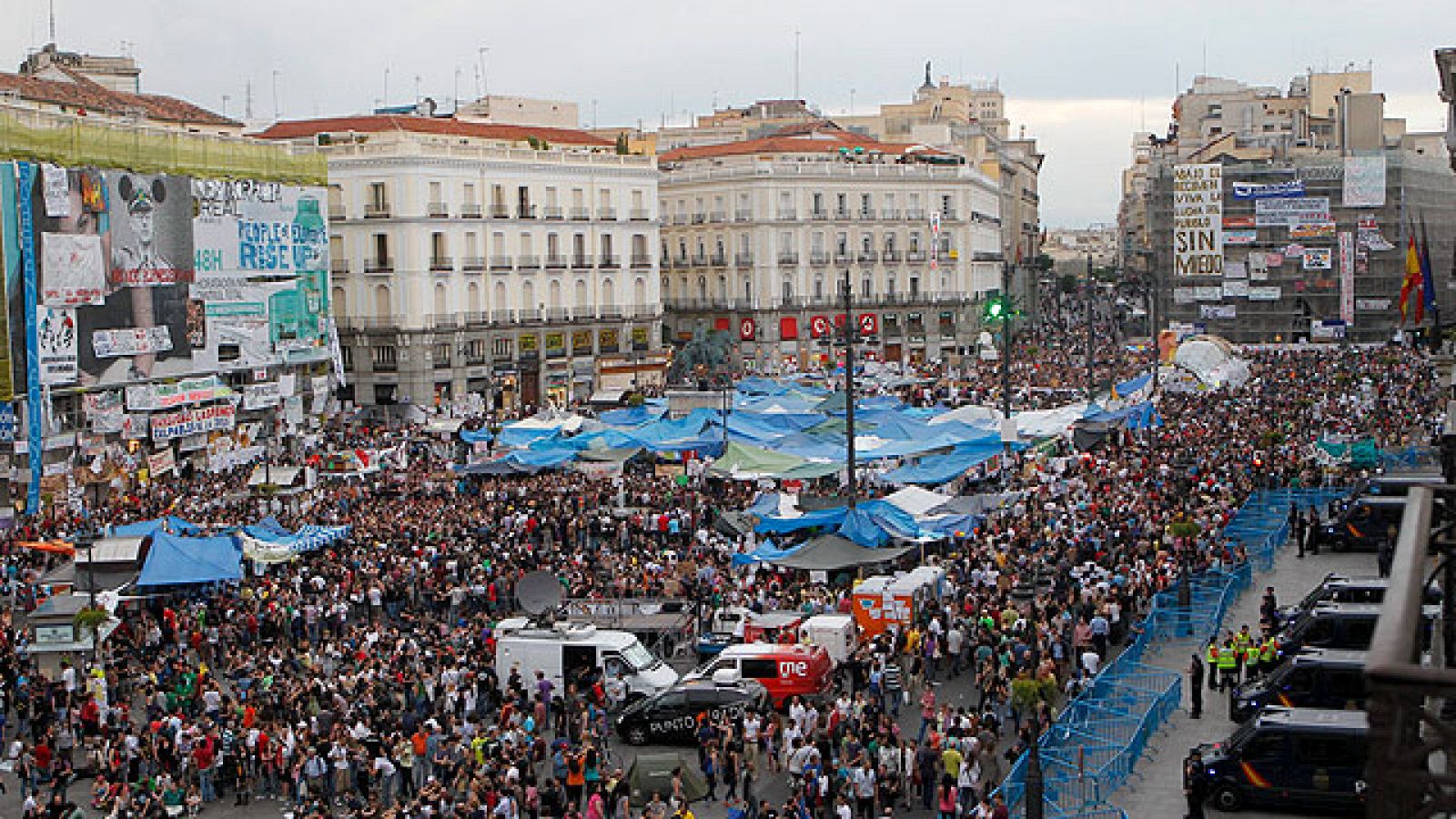 Durante toda la jornada electoral han continuado las concentraciones del Movimiento 15M