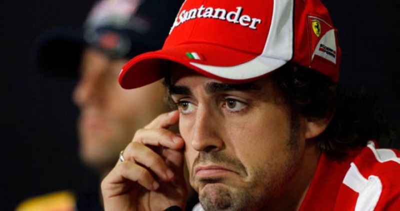 Alonso: "Ha sido frustrante saber que me pasarían en la parada"