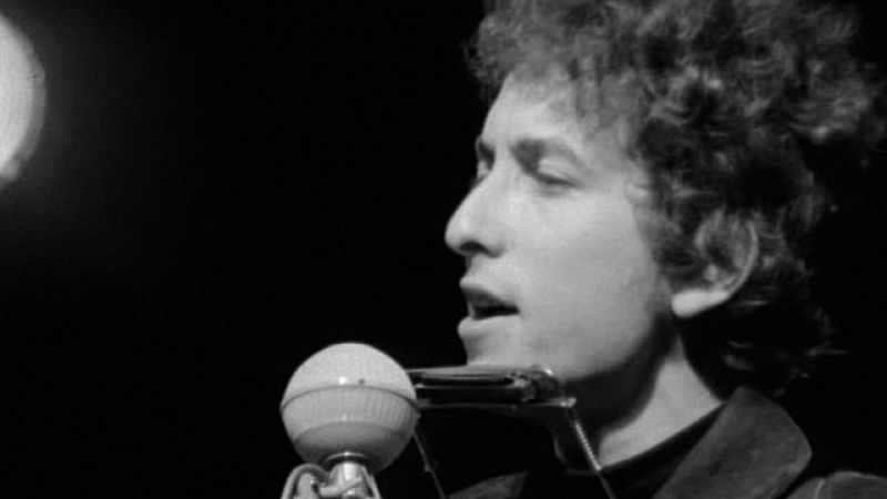 Bob Dylan, joven a sus 70 años