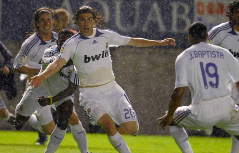 El Madrid se proclama campeón tras una remontada épica con diez